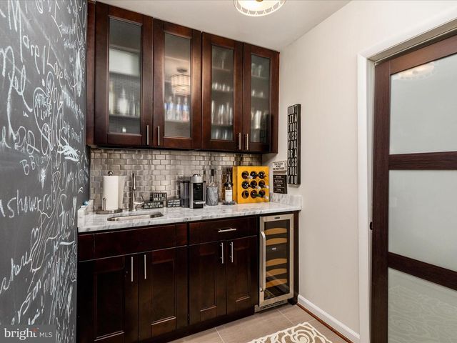 1303 WEDGEWOOD MANOR WAY, Reston, VA 20194