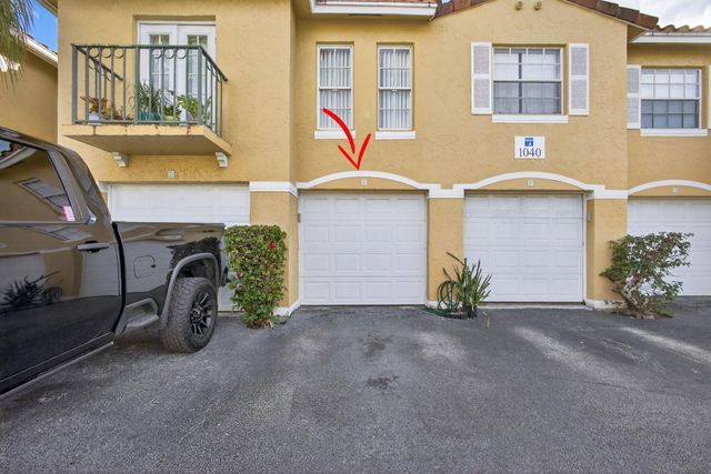 1040 Lake Shore Dr 203, Lake Park, FL 33403