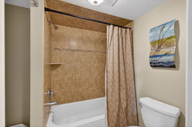 1040 Lake Shore Dr 203, Lake Park, FL 33403