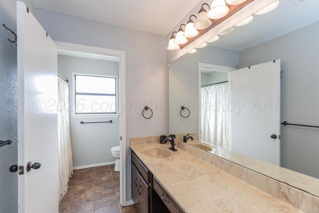 2516 N DOGWOOD Lane, Pampa, TX 79065