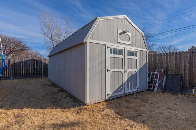 2516 N DOGWOOD Lane, Pampa, TX 79065