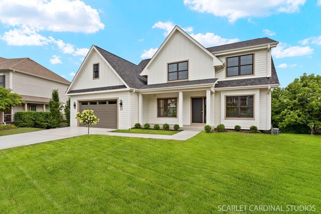 831 Avon Court, Glen Ellyn, IL 60137