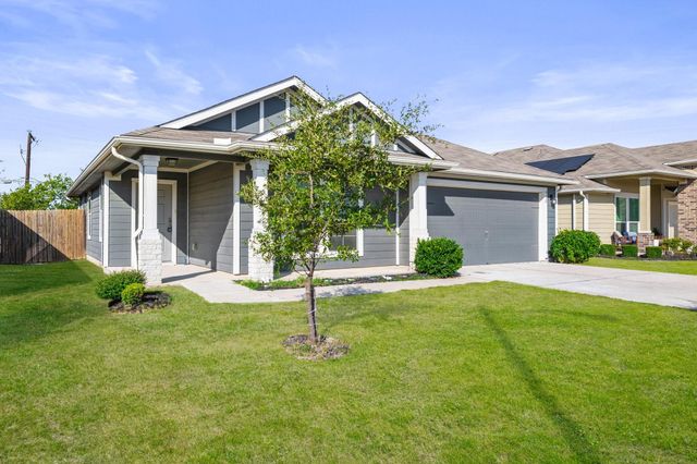 910 Comal RUN, Hutto, TX 78634