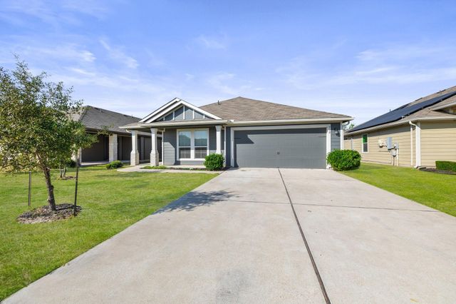 910 Comal RUN, Hutto, TX 78634