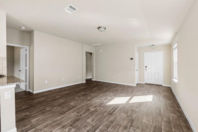 910 Comal RUN, Hutto, TX 78634