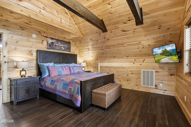 686 Stockton Drive, Sevierville, TN 37876