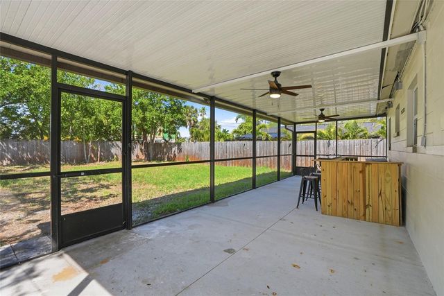 4234 HARRISBURG STREET NE, St Petersburg, FL 33703