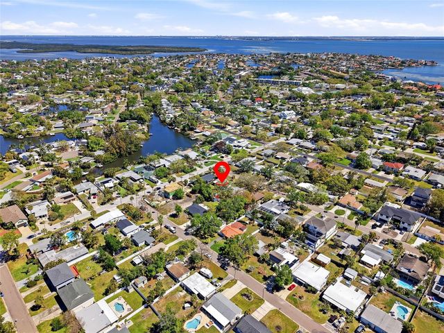 4234 HARRISBURG STREET NE, St Petersburg, FL 33703