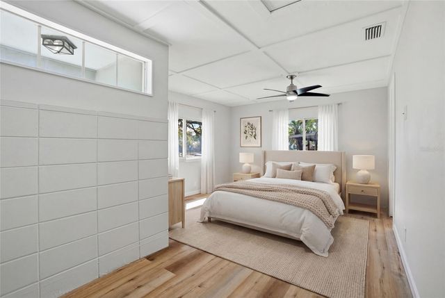 4234 HARRISBURG STREET NE, St Petersburg, FL 33703