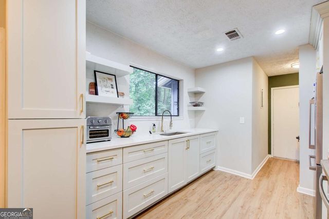 3076 Montheath Pass, Duluth, GA 30096