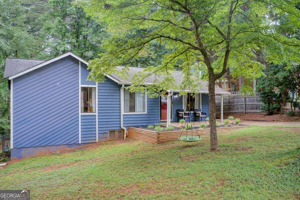 3076 Montheath Pass, Duluth, GA 30096