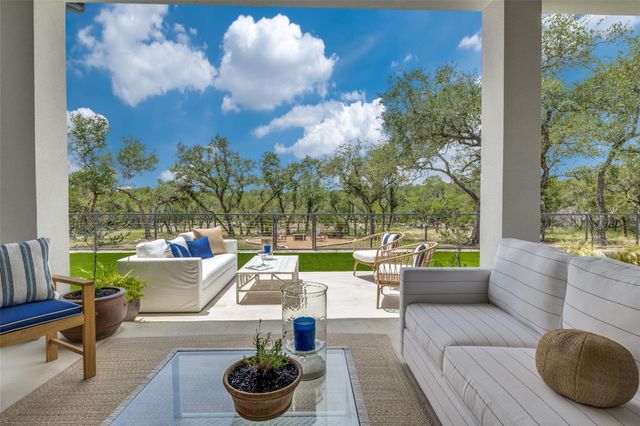 1958 Paradise PKWY, Canyon Lake, TX 78133