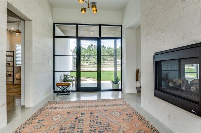 1958 Paradise PKWY, Canyon Lake, TX 78133