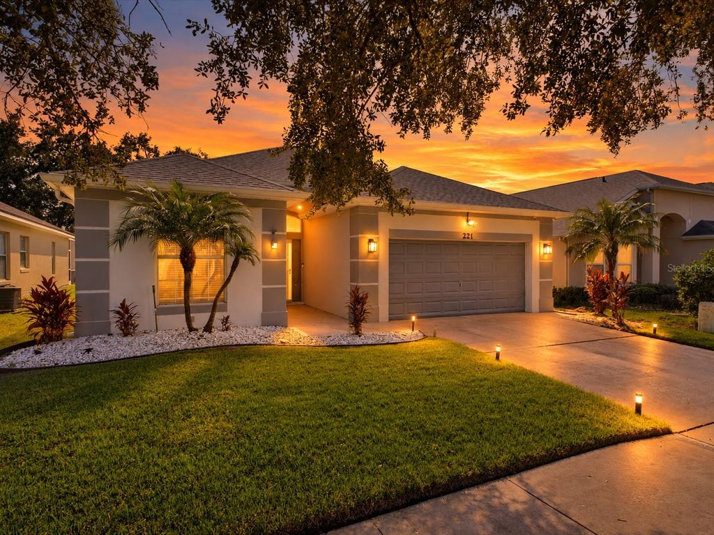 221 WESTMORELAND CIRCLE, Kissimmee, FL 34744