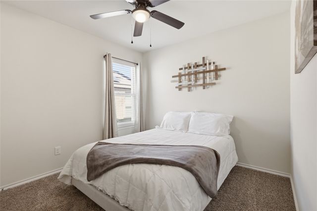 945 Alton Drive, Aubrey, TX 76227