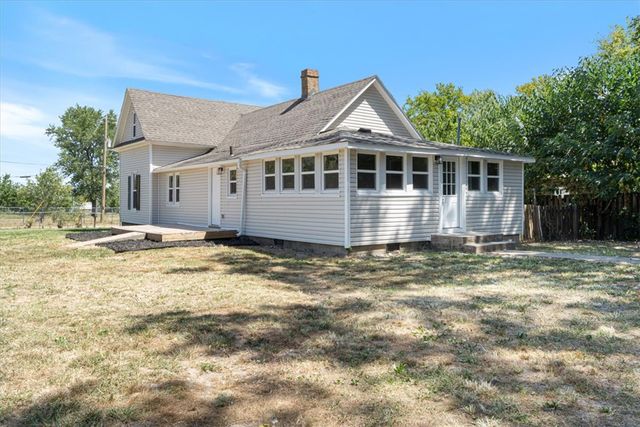 1112 E Harvard Street, Siloam Springs, AR 72761