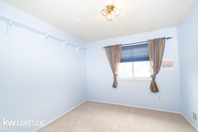 45297 Universal Court, Shelby Twp, MI 48317