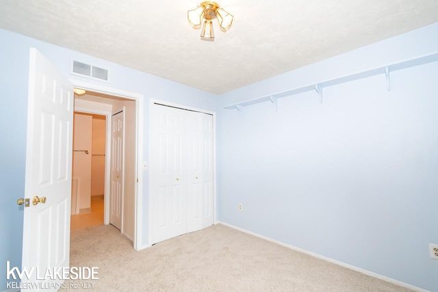 45297 Universal Court, Shelby Twp, MI 48317