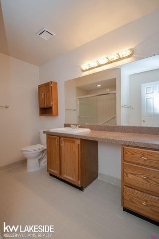 45297 Universal Court, Shelby Twp, MI 48317