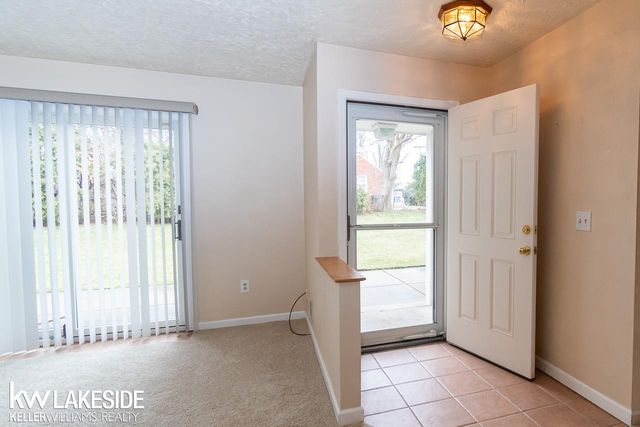 45297 Universal Court, Shelby Twp, MI 48317