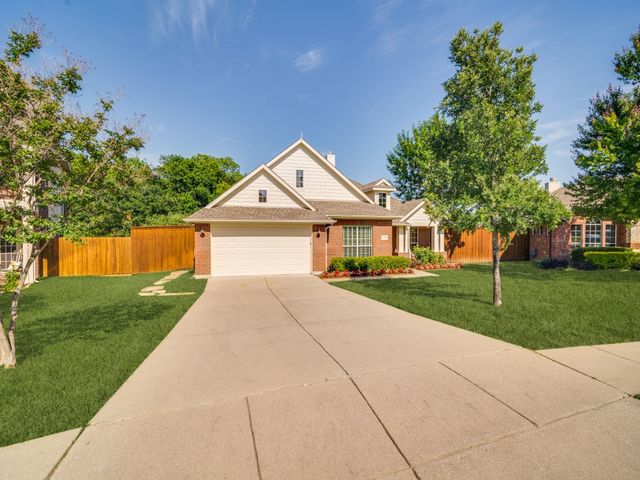 1316 Valley Stream Drive, Wylie, TX 75098