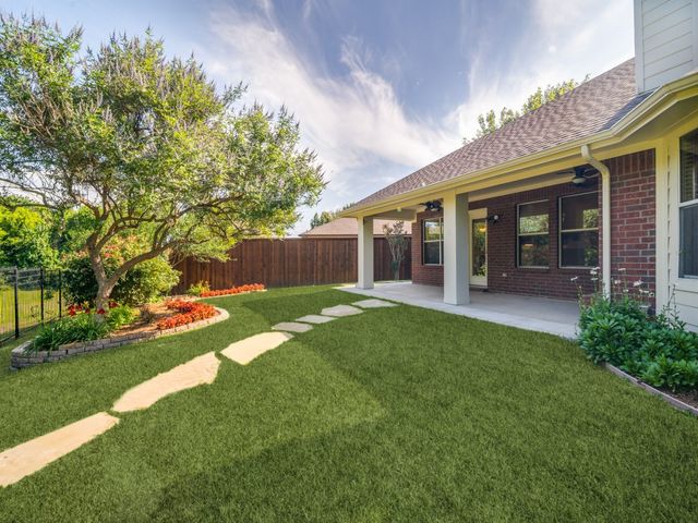 1316 Valley Stream Drive, Wylie, TX 75098