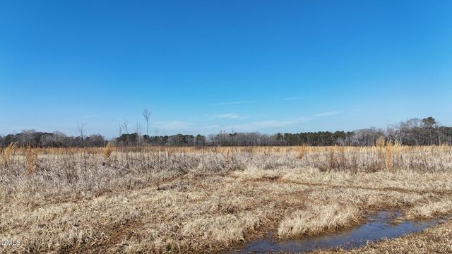 00 Division Place, Fayetteville, NC 28312