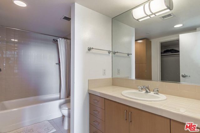 13700 Marina Pointe Drive 1431, Marina Del Rey, CA 90292