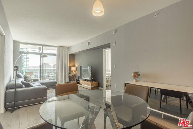 13700 Marina Pointe Drive 1431, Marina Del Rey, CA 90292
