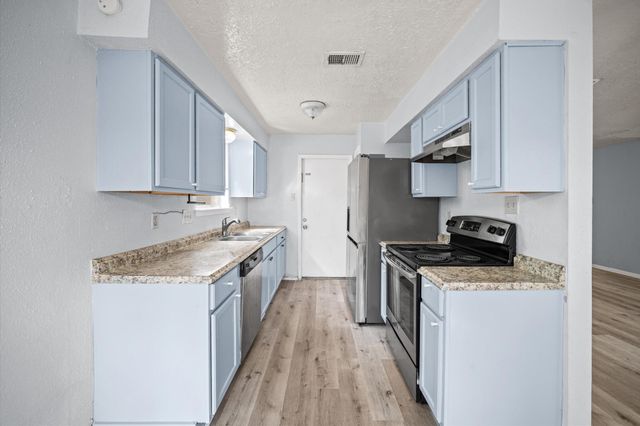 3215 Dragonwick Drive, Houston, TX 77045