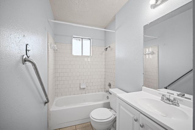 3215 Dragonwick Drive, Houston, TX 77045