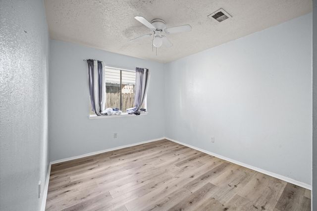 3215 Dragonwick Drive, Houston, TX 77045