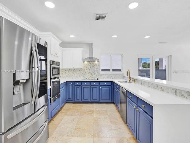 15945 NW 82ND COURT, Miami Lakes, FL 33016