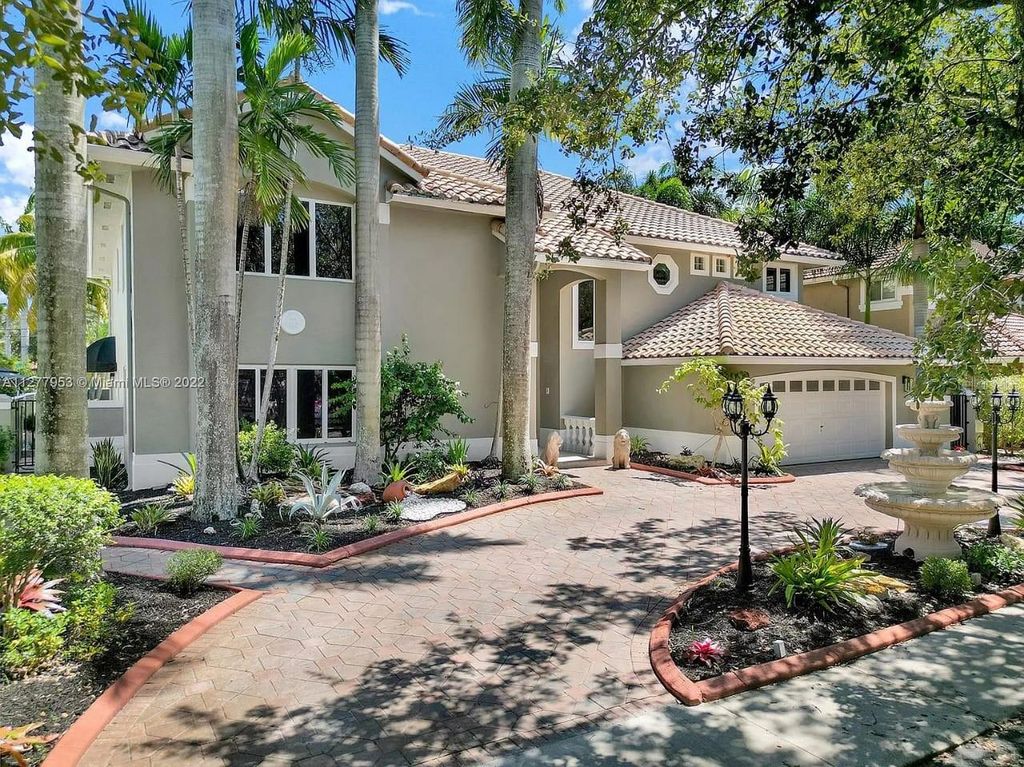 15945 NW 82ND COURT, Miami Lakes, FL 33016