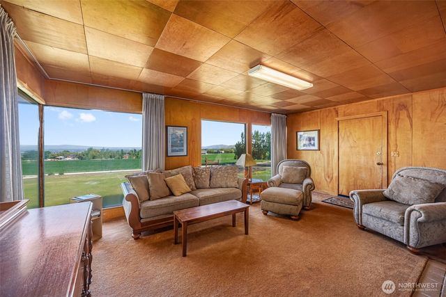 5500 Weaver Road, Ellensburg, WA 98926