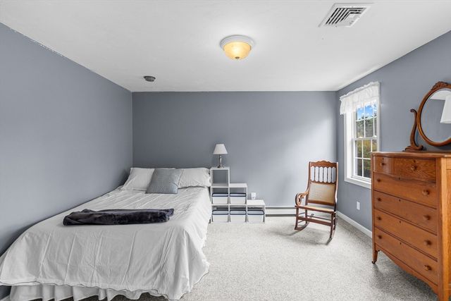 291 County Rd, Marion, MA 02738