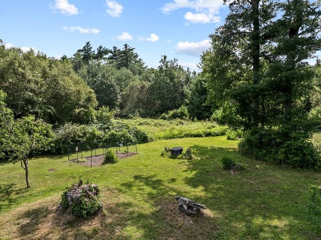 291 County Rd, Marion, MA 02738
