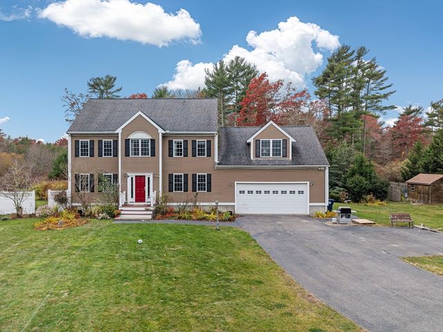 291 County Rd, Marion, MA 02738