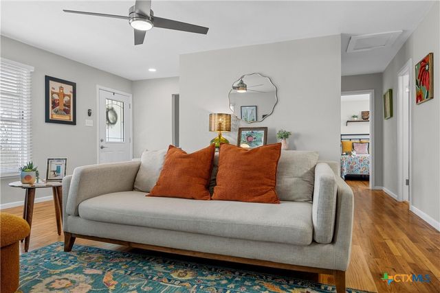 1100 N 66th Street, Waco, TX 76710