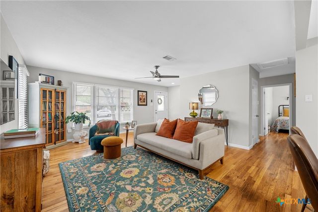 1100 N 66th Street, Waco, TX 76710