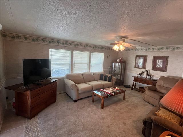 818 JOLANDA CIRCLE, Venice, FL 34285