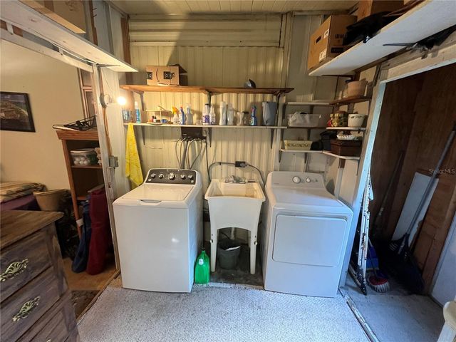 818 JOLANDA CIRCLE, Venice, FL 34285