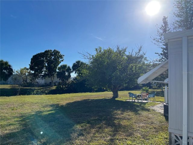 818 JOLANDA CIRCLE, Venice, FL 34285