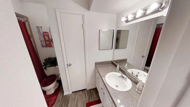 515 S Bender Avenue 209, Humble, TX 77338