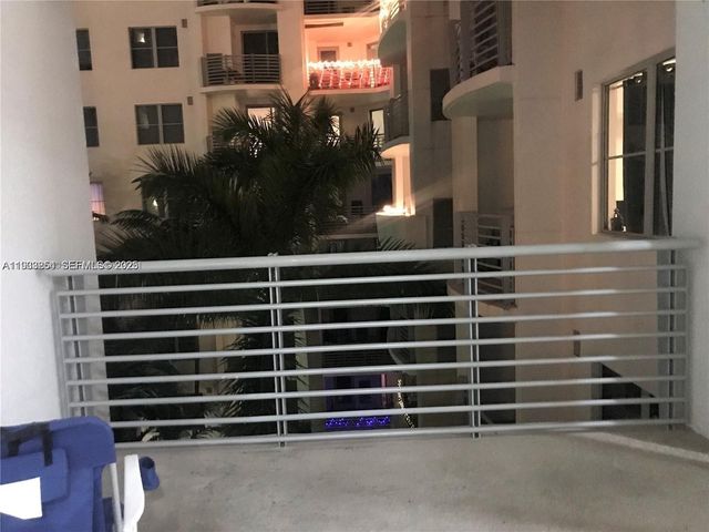 1830 Radius Dr 517, Hollywood, FL 33020