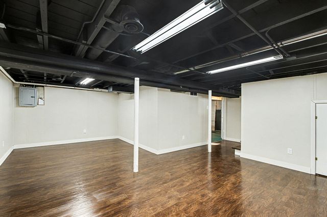 9747 Erie Street, Highland, IN 46322