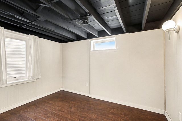 9747 Erie Street, Highland, IN 46322