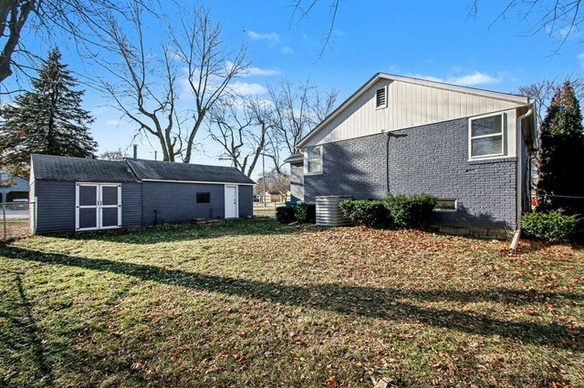 9747 Erie Street, Highland, IN 46322