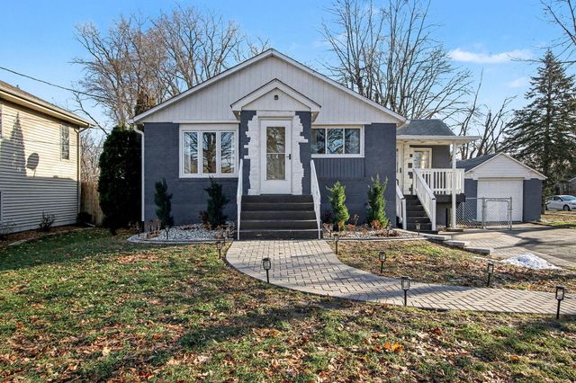 9747 Erie Street, Highland, IN 46322