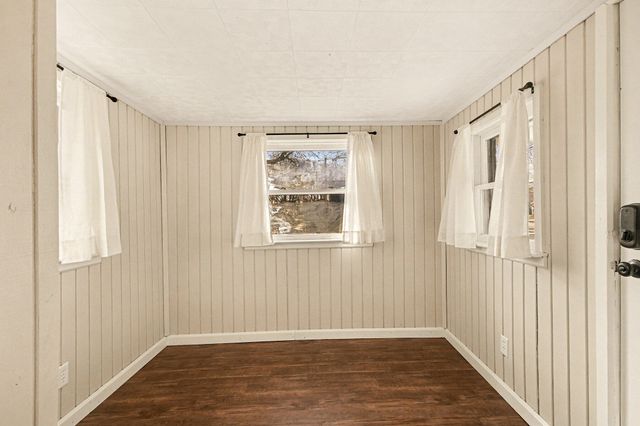 9747 Erie Street, Highland, IN 46322